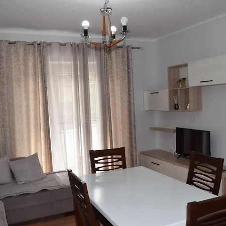 Orchidea Apartment *